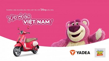 Yadea mở bán dòng xe máy điện hợp tác chính hãng Gấu Dâu Disney Lotso