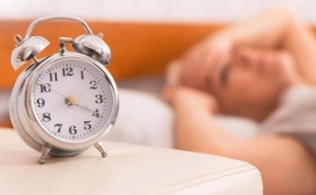 Thực phẩm nào hạn chế mất ngủ cho người lớn tuổi?