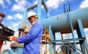 Giá dầu thế giới chiều ngày 19/10: Dầu thế giới quay đầu sụt giảm