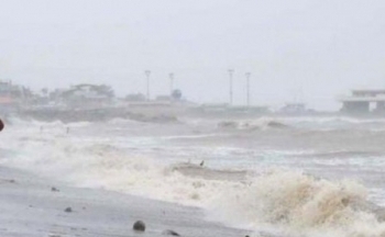 Thời tiết biển hôm nay 21/10/2023: Bão số 5 đã suy yếu thành vùng áp thấp
