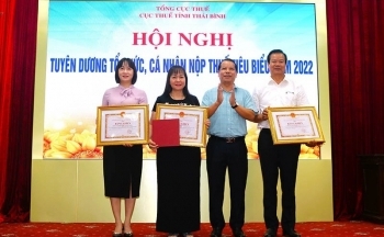 Thái Bình: 32 doanh nghiệp nộp thuế tiêu biểu năm 2022 được tuyên dương