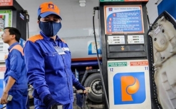 Dự báo: Giá xăng dầu trong nước chiều mai ngày 23/10 tăng hay giảm?