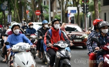 Thời tiết hôm nay ngày 23/10/2023: Bắc Bộ tăng nhiệt, Trung Bộ mưa dông