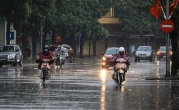 Thời tiết chiều nay 25/10/2023: Trung Bộ, Tây Nguyên và Nam Bộ mưa lớn