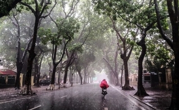 Dự báo thời tiết Hà Nội ngày mai 26/10/2023: Hà Nội có mưa vài nơi, sáng và đêm trời lạnh