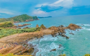 Dự báo thời tiết biển hôm nay 4/11/2023: Cảnh báo có gió mạnh, sóng lớn, mưa rào và dông