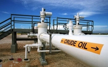 Công suất lọc dầu ngoại tuyến của Nga điều chỉnh tăng 7,7% trong tháng 10