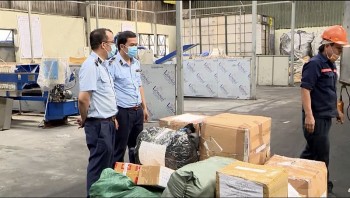 Tiêu hủy lô hàng gần 18.000 sản phẩm nhập lậu trị giá trên 1 tỷ đồng