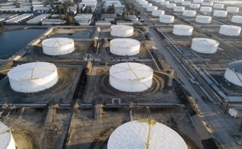 Giá dầu thế giới chịu sức ép do lo ngại về xung đột ở Trung Đông