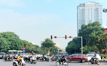 Chỉ số tia UV ở mức nguy cơ gây hại cao đến rất cao tại các thành phố lớn vào buổi trưa