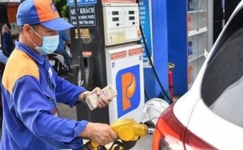 Giá xăng dầu hôm nay ngày 2/11/2023: Giá dầu WTI, dầu Brent biến động lớn nhất trong 3 tuần