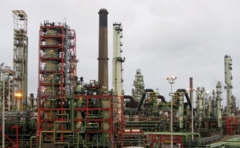 Giá dầu thế giới chiều ngày 3/11: Dầu thế giới giữ đà khởi sắc