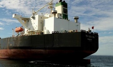 Các nhà máy lọc dầu độc lập Trung Quốc cắt giảm sản lượng tháng 11