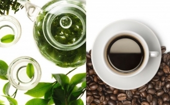 Trà xanh và cà phê: Loại nào tốt cho sức khỏe hơn?