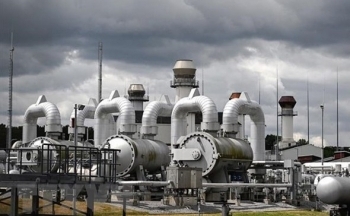 Lượng tồn kho khí đốt cao kỷ lục của châu Âu lại tăng do thời tiết ấm