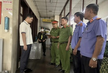 Bắt tạm giam Phó Giám đốc Công ty Thành Bưởi