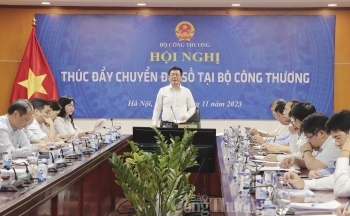 Bộ trưởng Nguyễn Hồng Diên chủ trì Hội nghị thúc đẩy chuyển đổi số tại Bộ Công Thương
