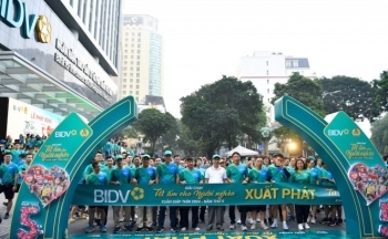 Gần 35.000 vận động viên tham gia giải chạy Tết ấm cho người nghèo do BIDV phát động