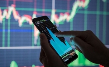 Khuyến nghị cổ phiếu hôm nay 21/11: Khả quan cho MWG, PLX