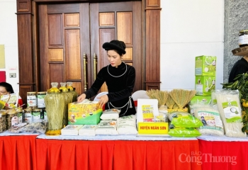 Kết nối giao thương sản phẩm hàng hóa vùng đồng bào dân tộc thiểu số tỉnh Bắc Kạn