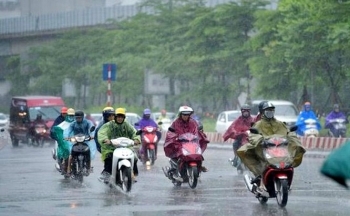 Thời tiết chiều nay 25/11/2023: Trung Bộ, Nam Bộ mưa to