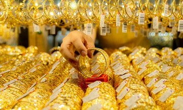 Vì sao giá vàng trong nước liên tục tăng mạnh?
