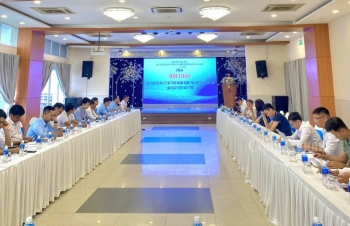 Hoàn thiện giải pháp quản lý các tấm quang năng điện mặt trời thải bỏ