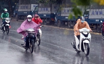 Thời tiết hôm nay 29/11/2023: Bắc Bộ đón không khí lạnh, Trung Bộ mưa lớn