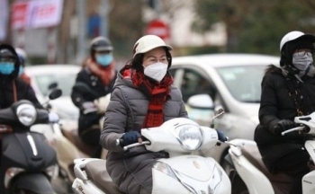 Thời tiết chiều nay 30/11/2023: Bắc Bộ đón không khí lạnh, Trung Bộ mưa to