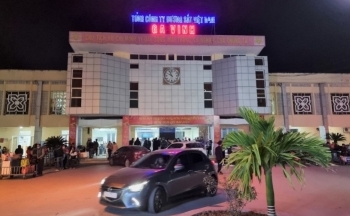 Giá vé tàu dịp Tết về Vinh tăng từ 10 – 20%