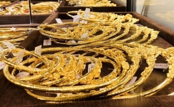 Điểm tin kinh tế - thị trường ngày 13/2/2024: Giá vàng sát ngày thần tài cao chót vót; giá xăng dầu giảm