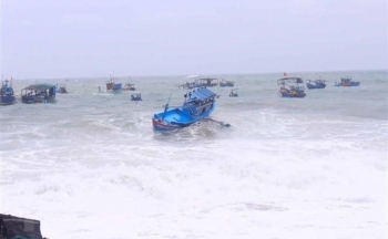 Dự báo thời tiết biển hôm nay 6/12/2023: Cảnh báo có mưa dông, sóng lớn và gió mạnh