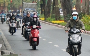 Thời tiết chiều nay 7/12/2023: Miền Bắc nắng nhẹ, miền Nam có mưa rào