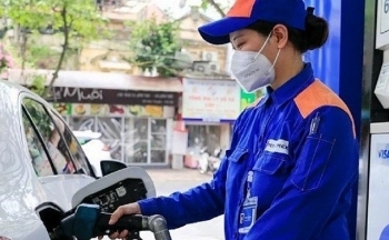 Giá xăng dầu hôm nay ngày 8/12/2023: Dầu thế giới biến động nhẹ