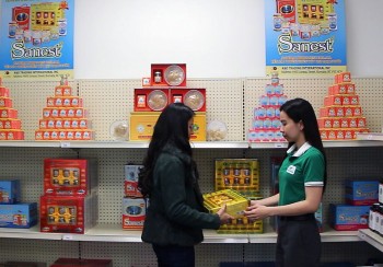 Góp phần làm cầu nối cho hàng hóa Việt Nam vào Canada