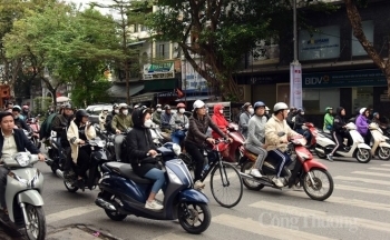 Thời tiết hôm nay ngày 10/12/2023: Bắc Bộ nắng ráo; Trung Bộ, Nam Bộ chiều tối mưa dông