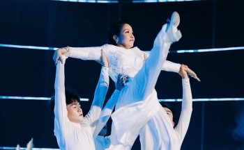 Chị đẹp đạp gió rẽ sóng: Lệ Quyên 