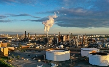 Trung Quốc cho phép các nhà máy lọc dầu sử dụng hạn ngạch nhập khẩu 2024