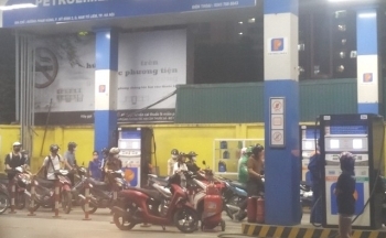 Dự báo: Giá xăng dầu trong nước chiều nay 14/12 giảm mạnh