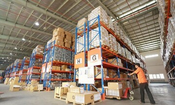 Khuyến nghị cổ phiếu hôm nay 15/12: DGW, PNJ và VHM