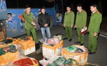 Sơn La: Phát hiện gần 1 tấn nội tạng hôi thối chuẩn bị đưa vào nhà hàng