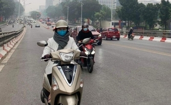 Thời tiết chiều nay 17/12/2023: Bắc Bộ rét đậm, Nam Bộ nắng ấm