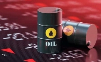 Giá xăng dầu hôm nay ngày 17/12/2023: Giá dầu thế giới chìm trong sắc đỏ