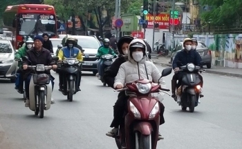 Dự báo thời tiết Hà Nội hôm nay 18/12/2023: Hà Nội không mưa, trời nhiều mây, rét đậm