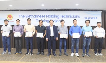 Bộ Công Thương hợp tác với Samsung đào tạo 160 chuyên gia khuôn mẫu