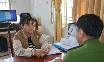 Đồng Tháp: Giận chồng, người mẹ thả trôi sông con 14 ngày tuổi