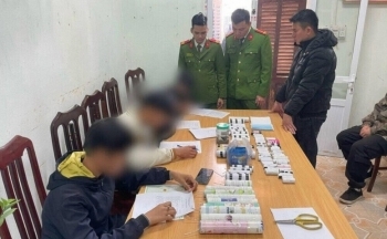 Hòa Bình cảnh báo tình trạng học sinh tự chế pháo tại nhà do xem clip trên mạng