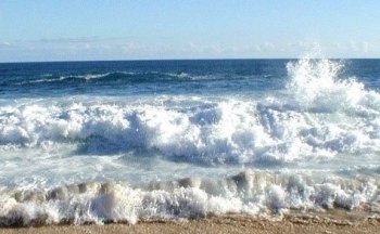 Dự báo thời tiết biển hôm nay 01/01/2024: Có gió mạnh, sóng lớn trên biển