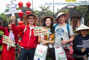 Hội An đón đoàn khách nước ngoài