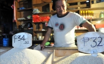 Giá gạo tăng khiến lạm phát vẫn dai dẳng ở châu Á